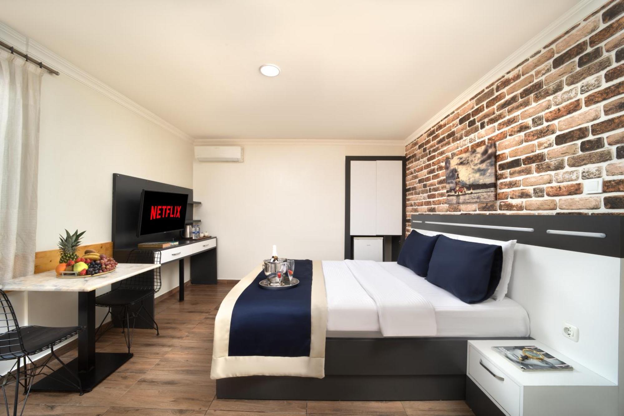 Istanbul Hotel & Suites ภายนอก รูปภาพ